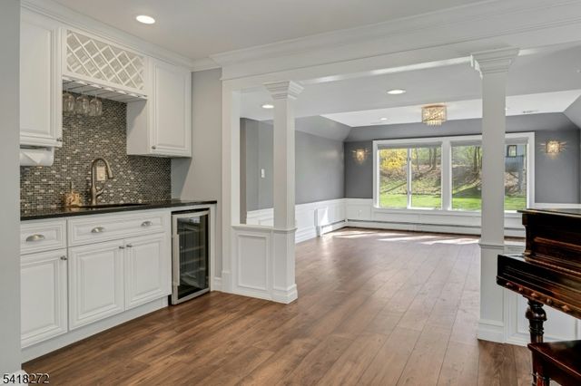 21 Hewlett Rd, Montville Twp., NJ 07082