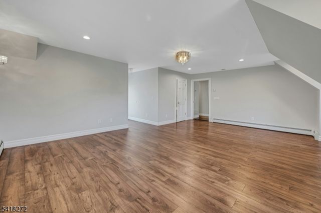 21 Hewlett Rd, Montville Twp., NJ 07082