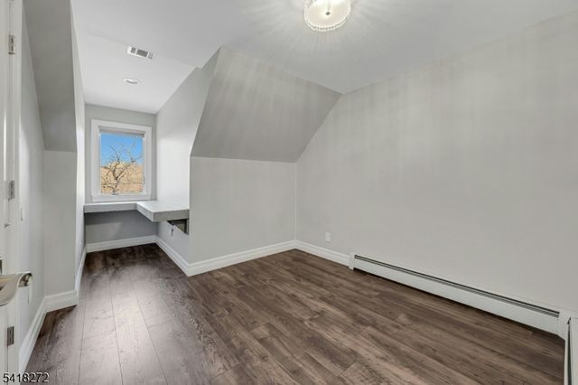 21 Hewlett Rd, Montville Twp., NJ 07082