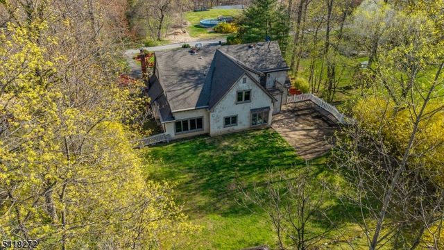 21 Hewlett Rd, Montville Twp., NJ 07082