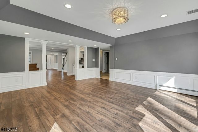 21 Hewlett Rd, Montville Twp., NJ 07082