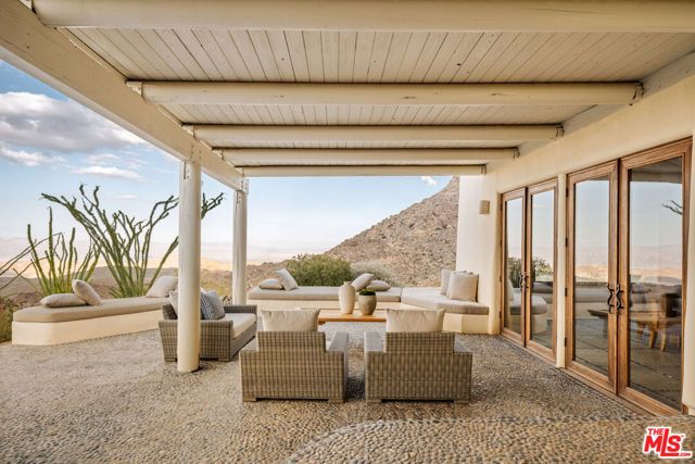 57425 Palm Seco Circle, Palm Desert, CA 92561