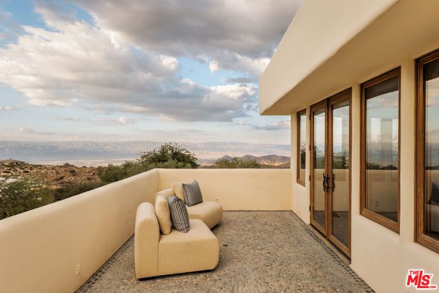 57425 Palm Seco Circle, Palm Desert, CA 92561