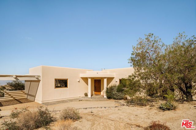 57425 Palm Seco Circle, Palm Desert, CA 92561