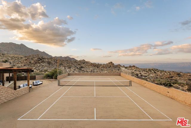 57425 Palm Seco Circle, Palm Desert, CA 92561