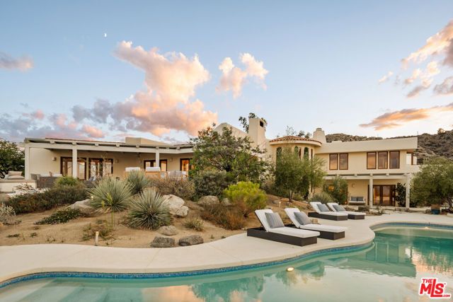 57425 Palm Seco Circle, Palm Desert, CA 92561