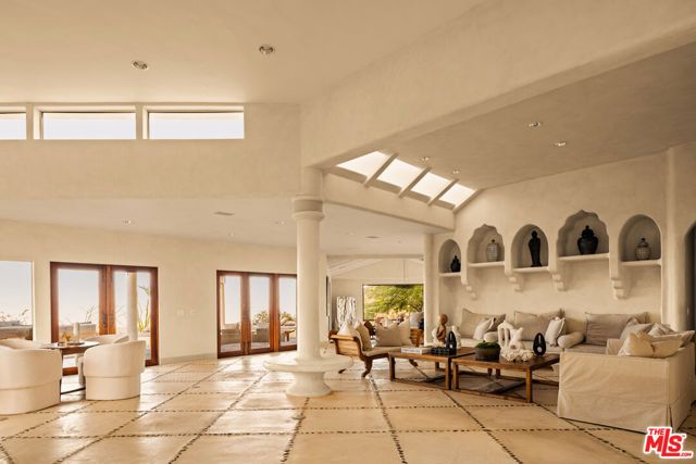 57425 Palm Seco Circle, Palm Desert, CA 92561