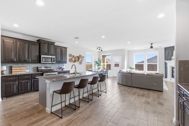 1109 Scotney Lane, Saginaw, TX 76131