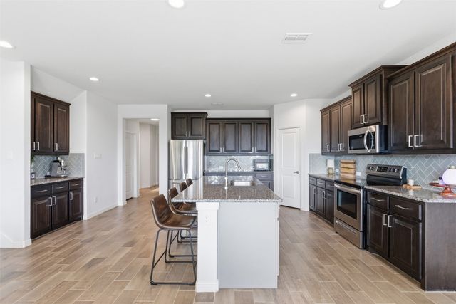 1109 Scotney Lane, Saginaw, TX 76131