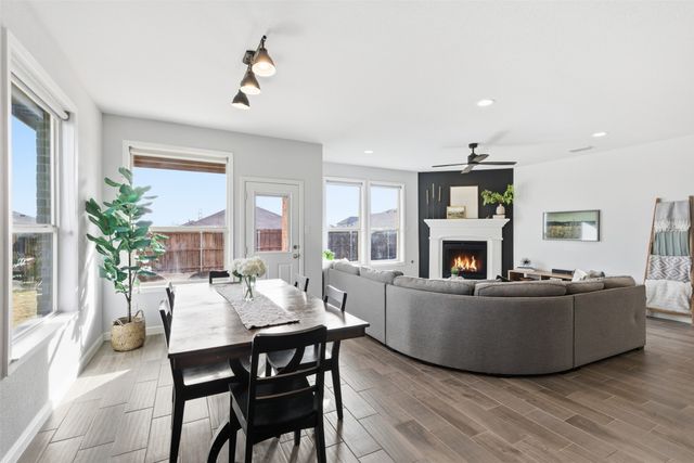 1109 Scotney Lane, Saginaw, TX 76131