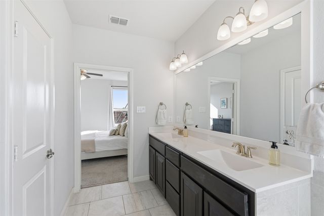 1109 Scotney Lane, Saginaw, TX 76131