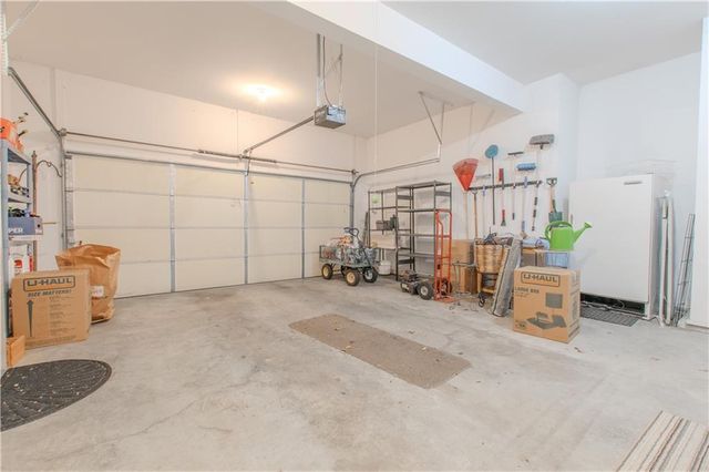 22604 Vincent Street, Peculiar, MO 64078