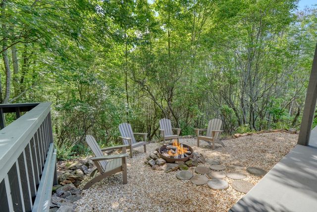 237 Flat Rock Ridge Road, Blairsville, GA 30512