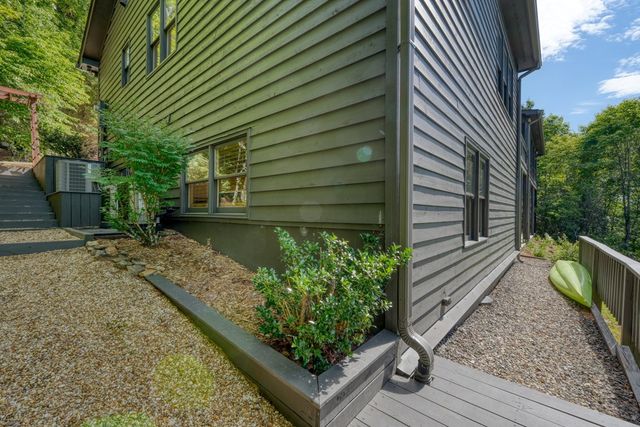 237 Flat Rock Ridge Road, Blairsville, GA 30512