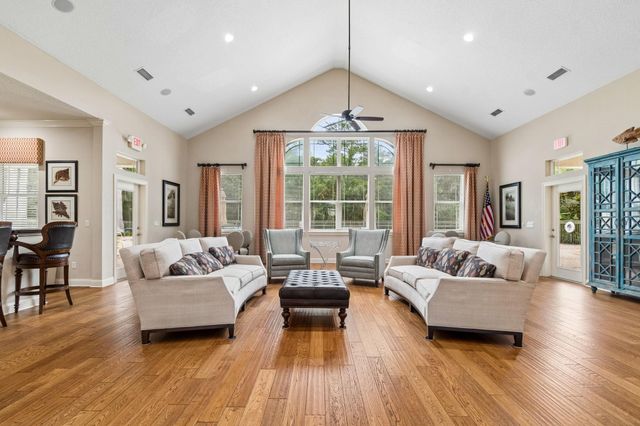 122 Timoga Trl 310-D, St Augustine, FL 32084
