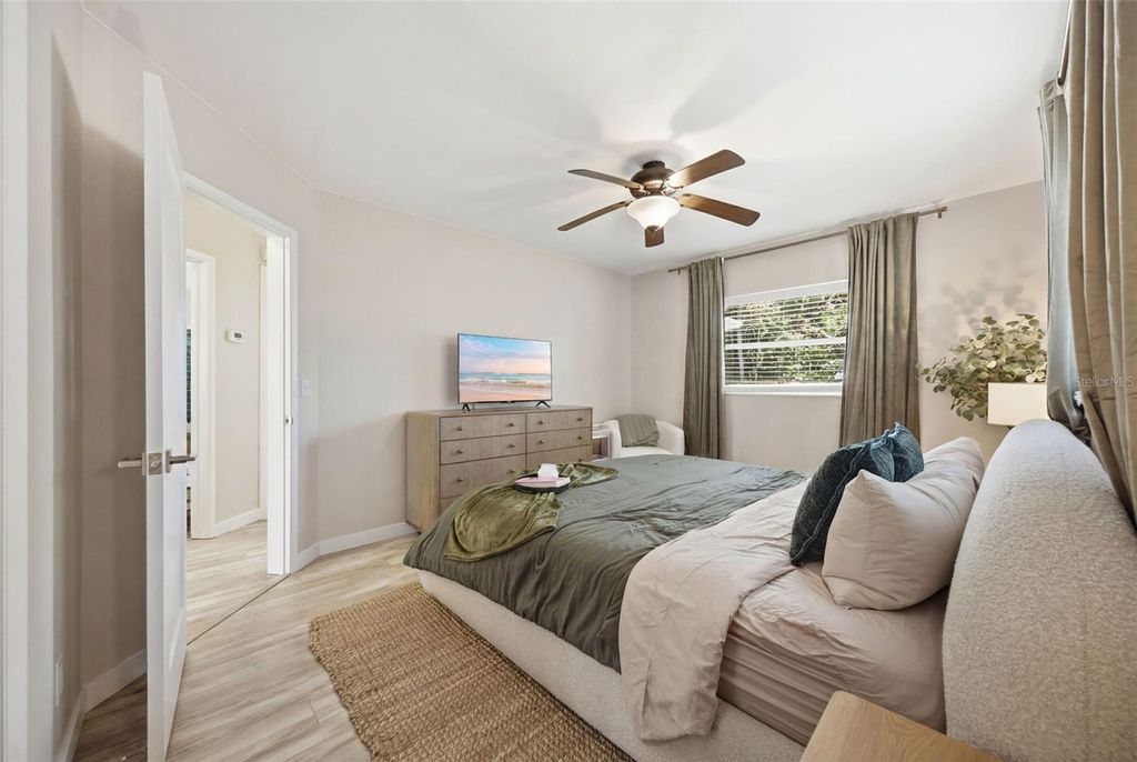 Image 24 of property listing at 1023 GRANADA STREET, Clearwater, FL 33755