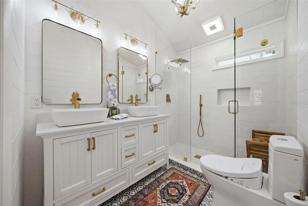 Image 27 of property listing at 1023 GRANADA STREET, Clearwater, FL 33755