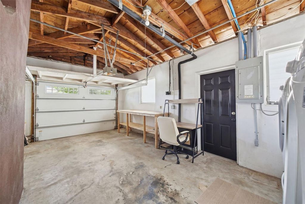 Image 32 of property listing at 1023 GRANADA STREET, Clearwater, FL 33755
