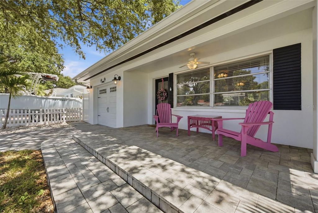 Image 44 of property listing at 1023 GRANADA STREET, Clearwater, FL 33755