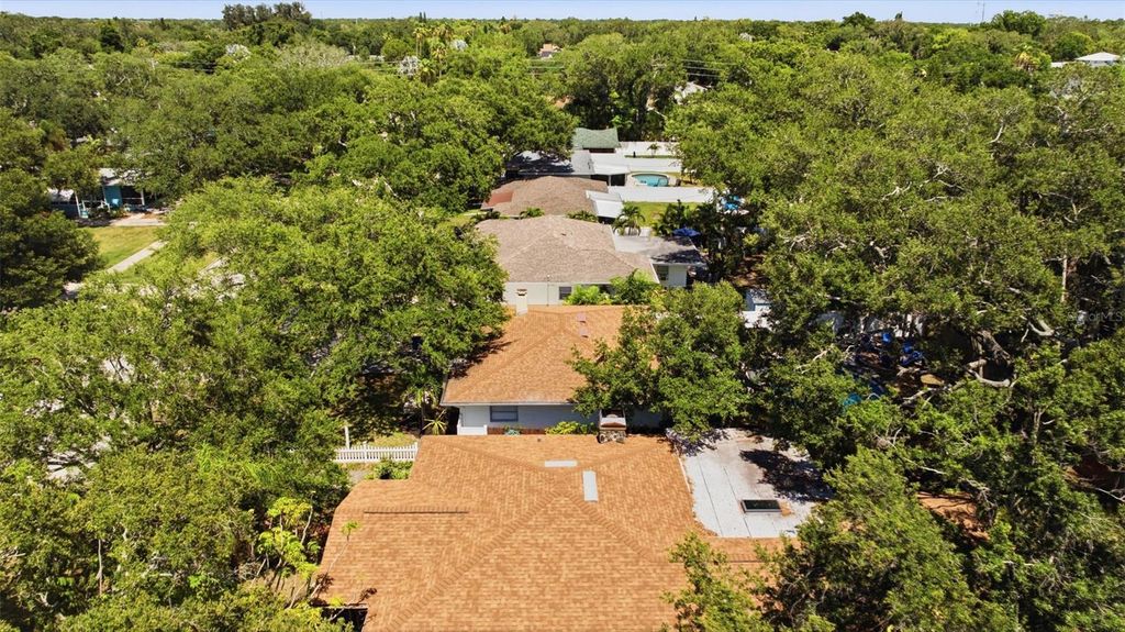 Image 55 of property listing at 1023 GRANADA STREET, Clearwater, FL 33755