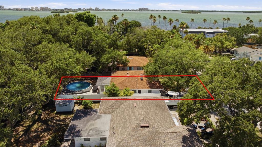 Image 69 of property listing at 1023 GRANADA STREET, Clearwater, FL 33755