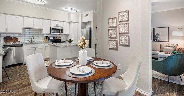 1802 W MARYLAND Avenue 1, Phoenix, AZ 85015