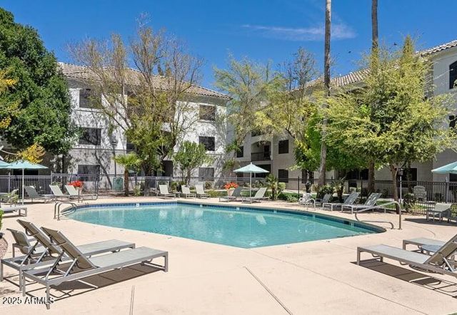 1802 W MARYLAND Avenue 1, Phoenix, AZ 85015