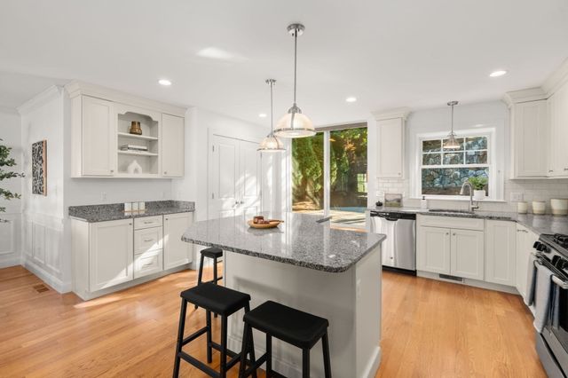 144 Princeton Ave, Waltham, MA 02151