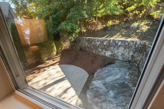 144 Princeton Ave, Waltham, MA 02151