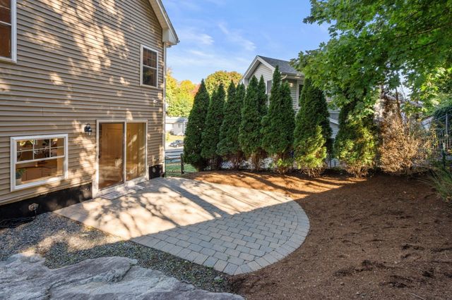 144 Princeton Ave, Waltham, MA 02151