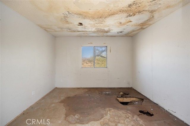 59125 Shayne Lane, Landers, CA 92285