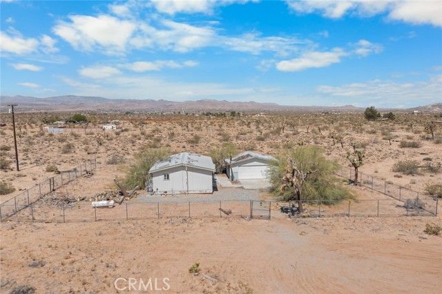 59125 Shayne Lane, Landers, CA 92285