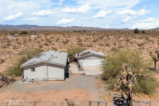 59125 Shayne Lane, Landers, CA 92285