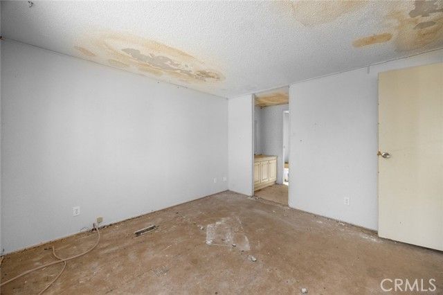 59125 Shayne Lane, Landers, CA 92285