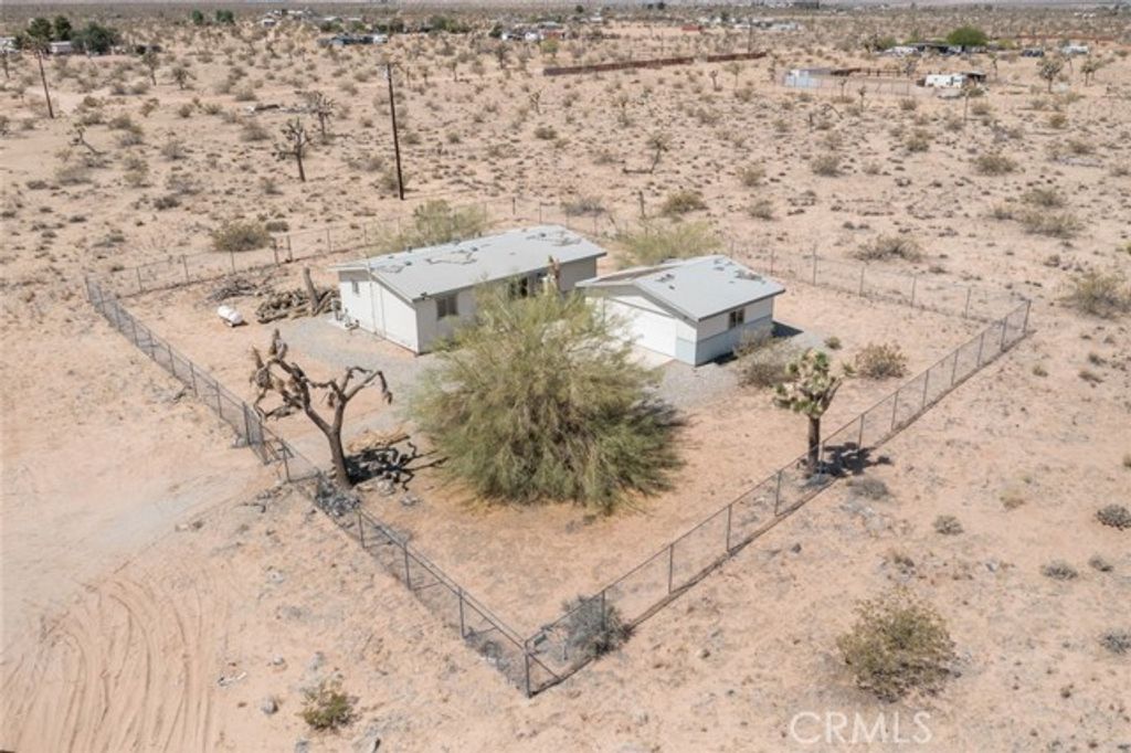 59125 Shayne Lane, Landers, CA 92285