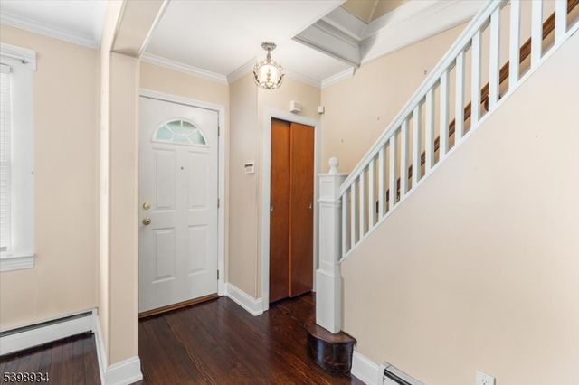 40 Ling St, Woodbridge Twp., NJ 08863