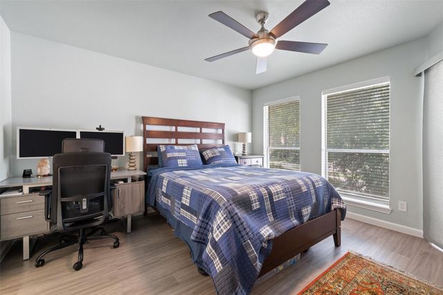 2450 Wickersham LN 302, Austin, TX 78741