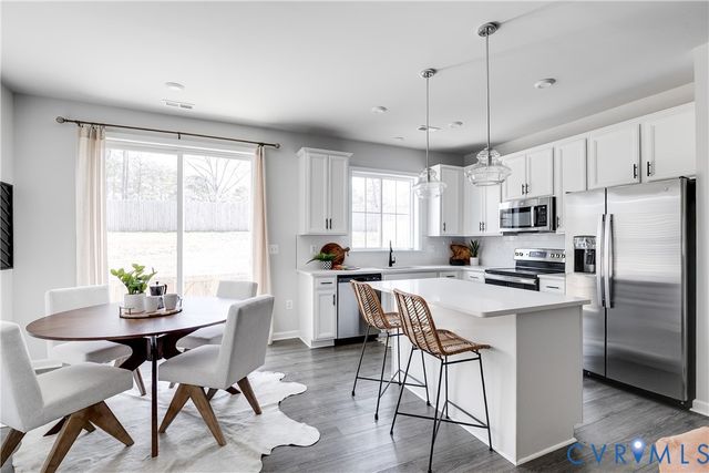 651 McCormick Farm Dr, Glen Allen, VA 23060