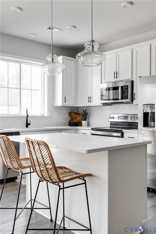 651 McCormick Farm Dr, Glen Allen, VA 23060