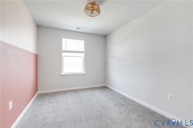 651 McCormick Farm Dr, Glen Allen, VA 23060