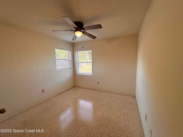 140 Niemira Avenue, Indialantic, FL 32903