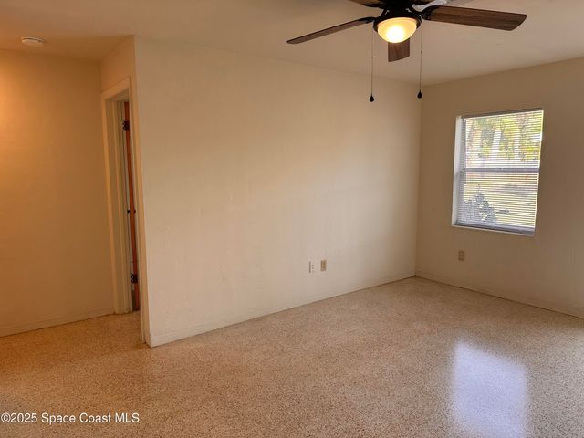 140 Niemira Avenue, Indialantic, FL 32903