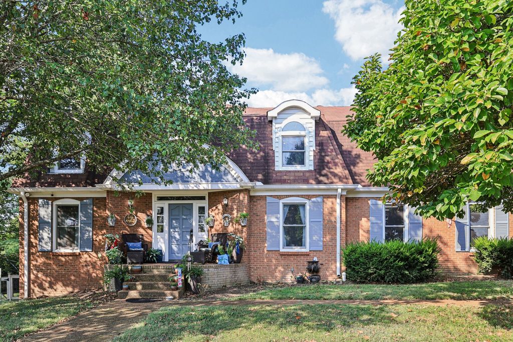 292 Highland Heights Dr, Goodlettsville, TN 37072