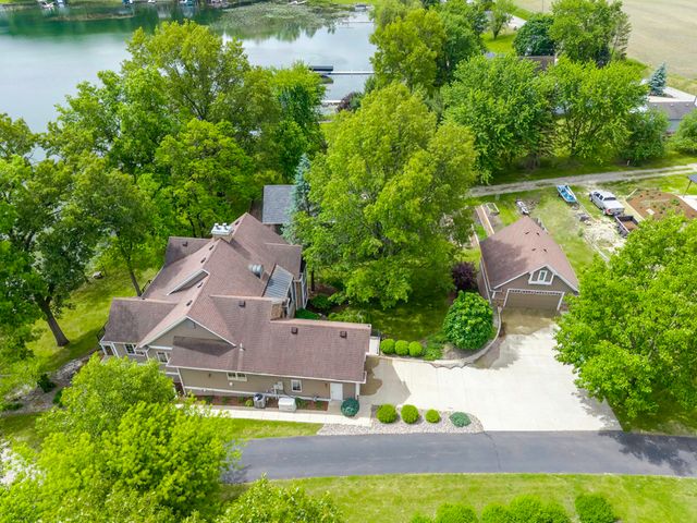115 Lane 165 Lime Lake, Angola, IN 46703