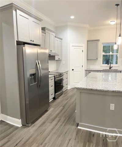 462 West First Street, Midway, GA 31320