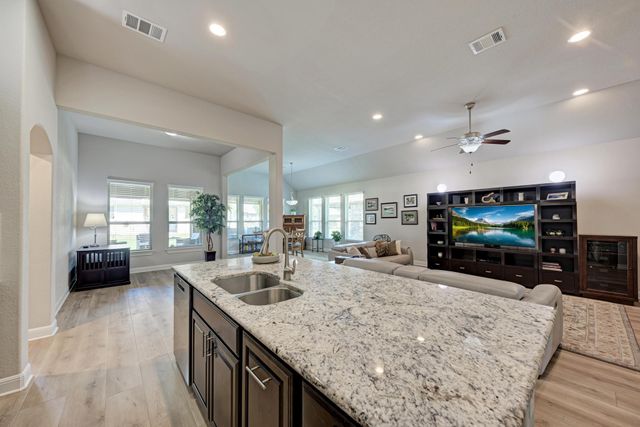 4959 Fiore TRL, Round Rock, TX 78665