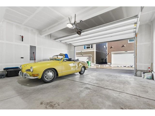 2579 Palau Way, Castle Rock, CO 80109