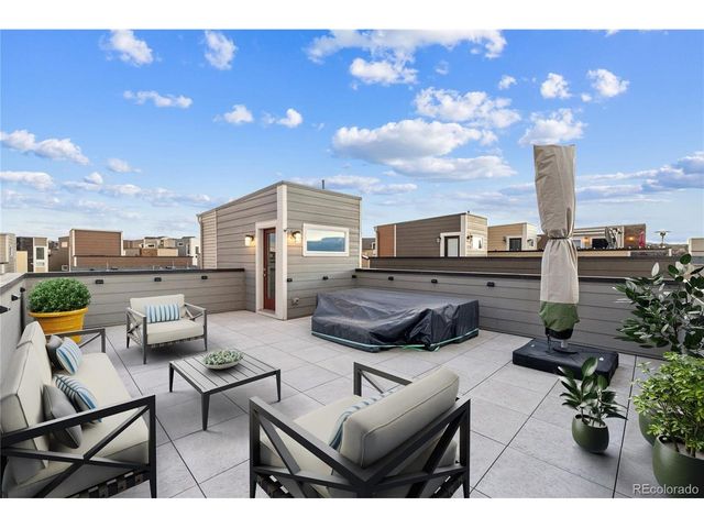 2579 Palau Way, Castle Rock, CO 80109