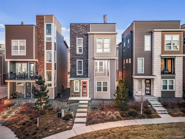 2579 Palau Way, Castle Rock, CO 80109