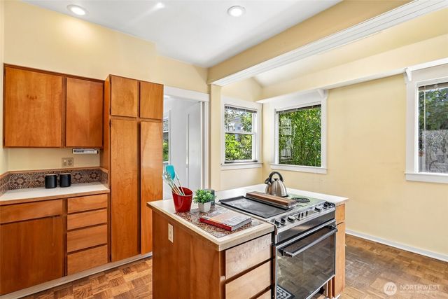 3116 S Dose Terrace, Seattle, WA 98144